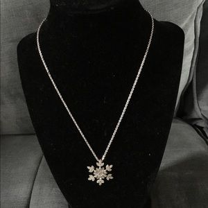 14K White Gold Necklace 17”